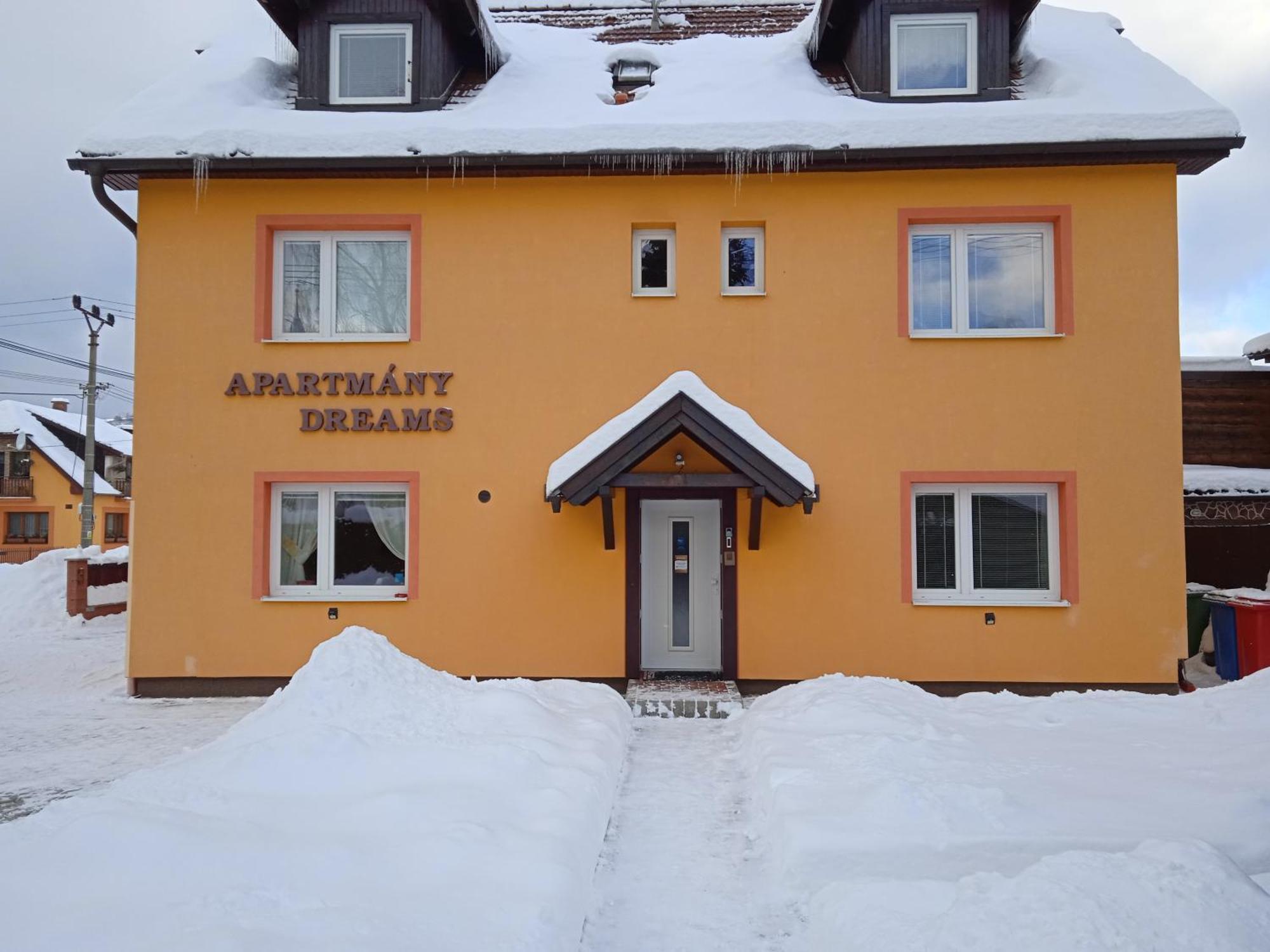 Apartmány Dreams Bešeňová Esterno foto